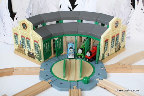 Wooden Train Roundhouses and Engine Sheds - The Play ...