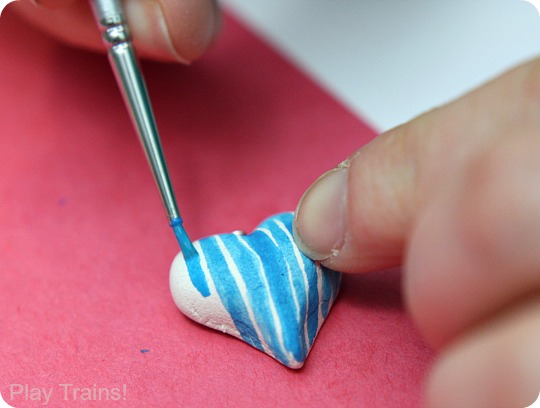 Train Gifts: DIY Engineer Stripe Heart Pendants from Play Trains!