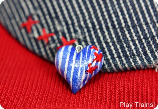 Train Gifts: DIY Engineer Stripe Heart Pendants from Play Trains!