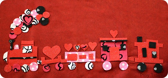 DIY Felt Valentine's Day Train Play Set from Play Trains!