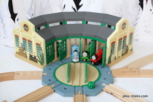 Wooden Train Roundhouses and Engine Sheds -- The Play Trains! Ultimate ...