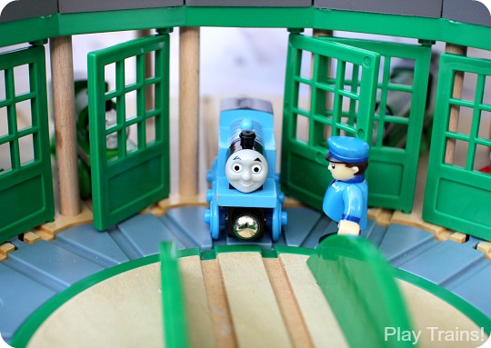 Thomas Gets a Snowplow: Train Book Review and Play Ideas from Play Trains!