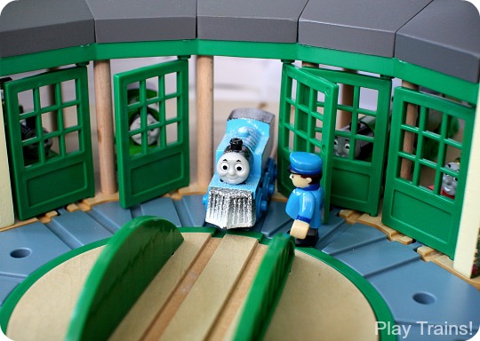 Thomas Gets a Snowplow: Train Book Review and Play Ideas from Play Trains!