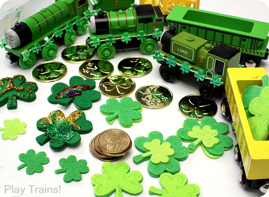 St. Patrick's Day Freight and Decorations for Wooden Trains from Play Trains!