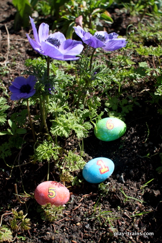 Thomas & Friends Easter Eggs @ Play Trains!