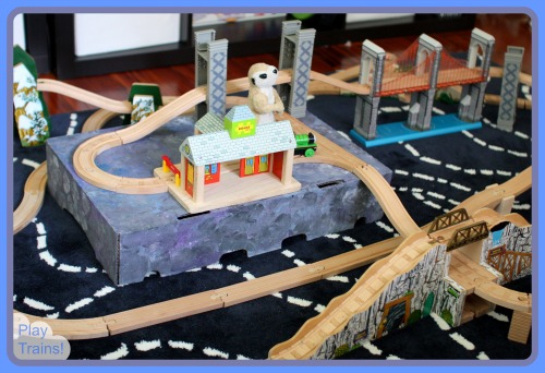 Add excitement and realism to your child's wooden train layouts with this Recycled Cardboard Box Platform for Wooden Trains @ Play Trains!