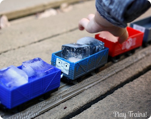 Ice Train Play @ Play Trains! http://play-trains.com/ice-train-play/