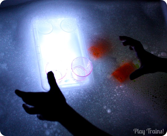 DIY Mini Light Box: Portable, Floatable, Stackable, and Waterproof Light Play from Play Trains!