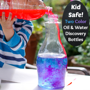 KID SAFE Two-Color Oil and Water Discovery Bottles @ Play Trains! http://play-trains.com/two-color-oil-and-water-discovery-bottles/ These vibrant discovery bottles contain no lamp oil, using all edible ingredients to make them safe for young children to make themselves!