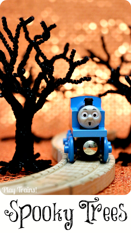 Spooky Trees Halloween Craft for Halloween Decorations, Small Worlds and Train Sets from Play Trains!