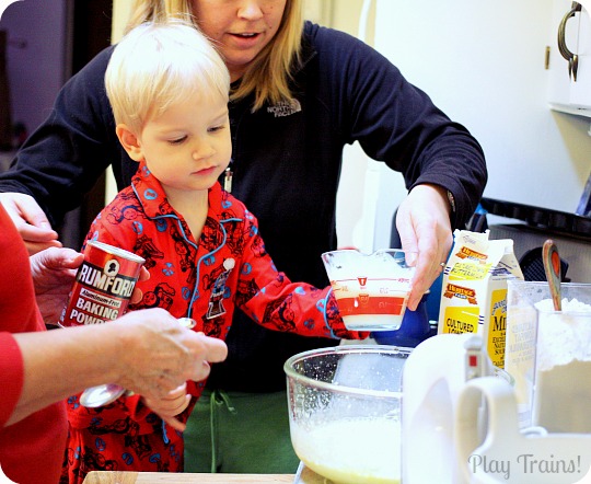 Holiday Breakfast Train -- fun and yummy train play for Christmas morning, birthdays, or other special occasions from Play Trains!