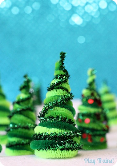 Pipe Cleaner Trees Christmas Craft for Train Sets and Small Worlds from Play Trains!