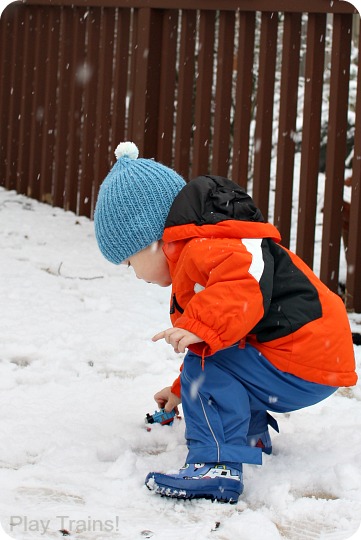 Winter Train Play in the Snow from Play Trains!