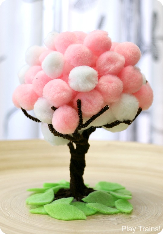 Cherry Blossom Spring Pom Pom Trees: fine motor activity and craft from Play Trains!