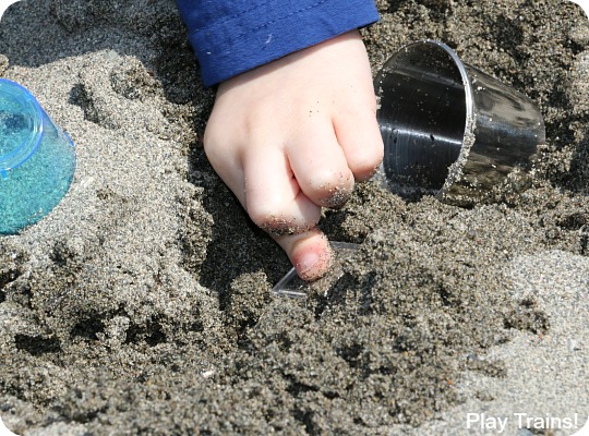 Customize this travel-friendly mini sand play set to match your child's interests!