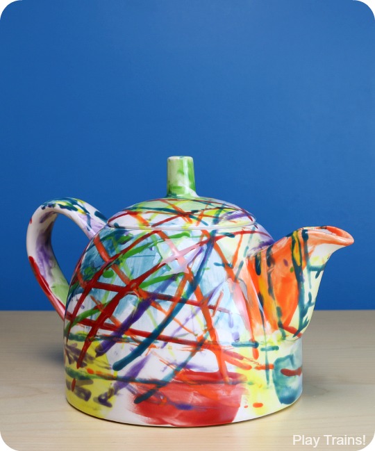 Painting with Trains on Ceramics: tips for beautiful kid-made gifts from Play Trains!