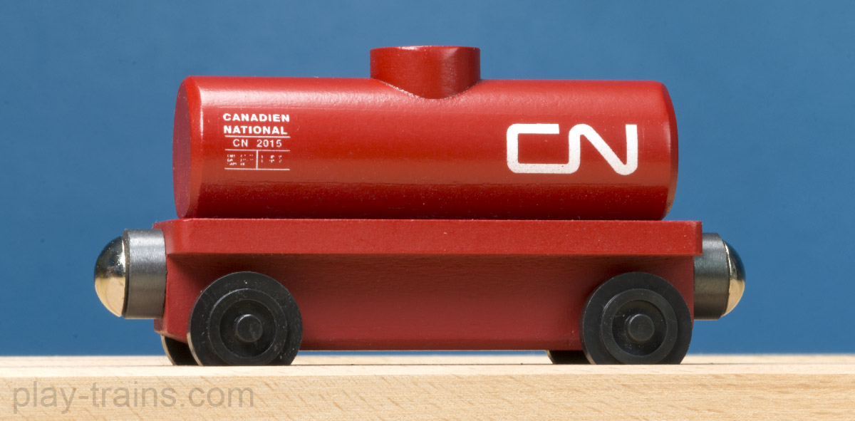 Cn best sale wooden train